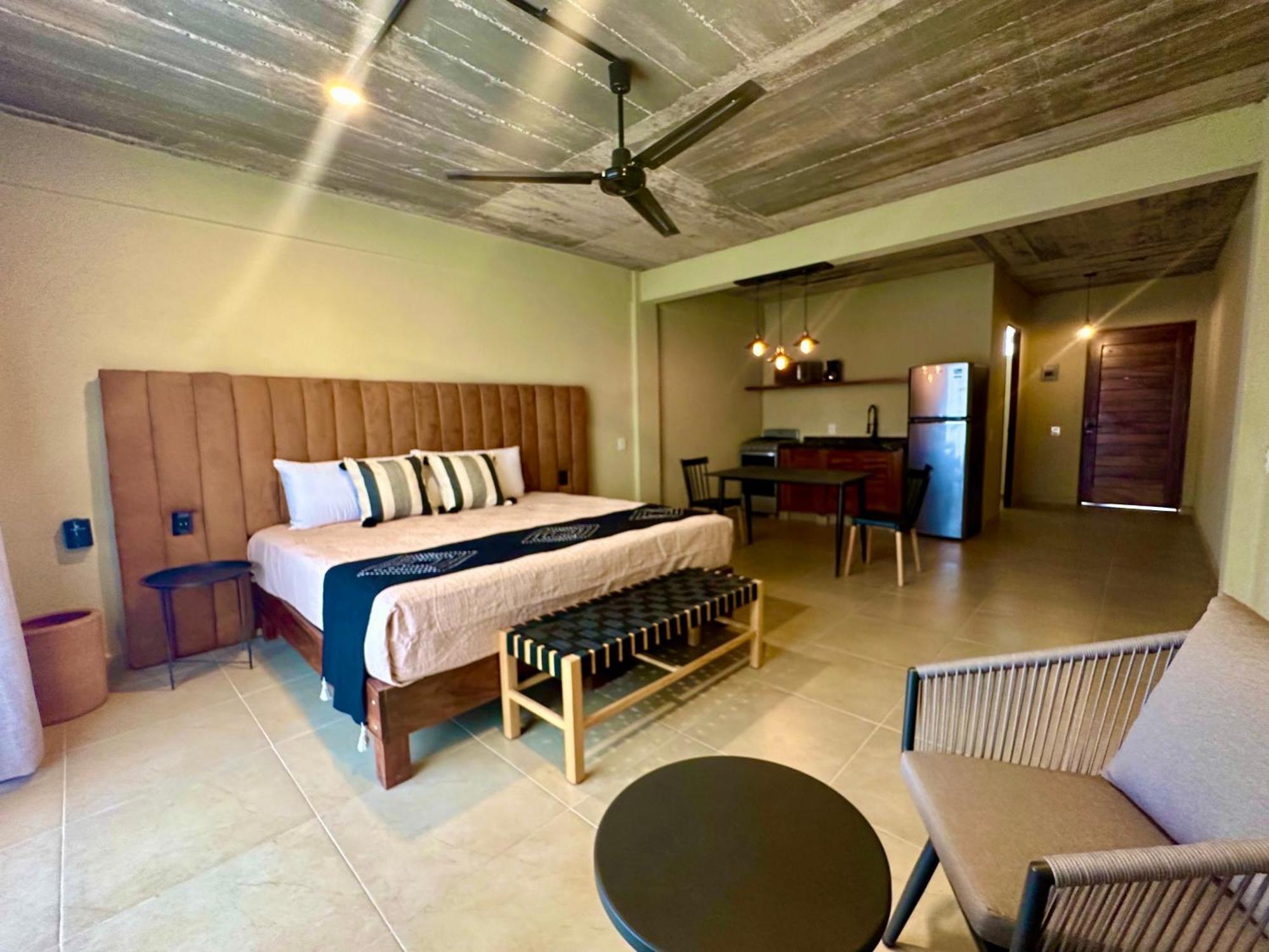 Lolitas Suites 303 Zihuatanejo Exterior foto